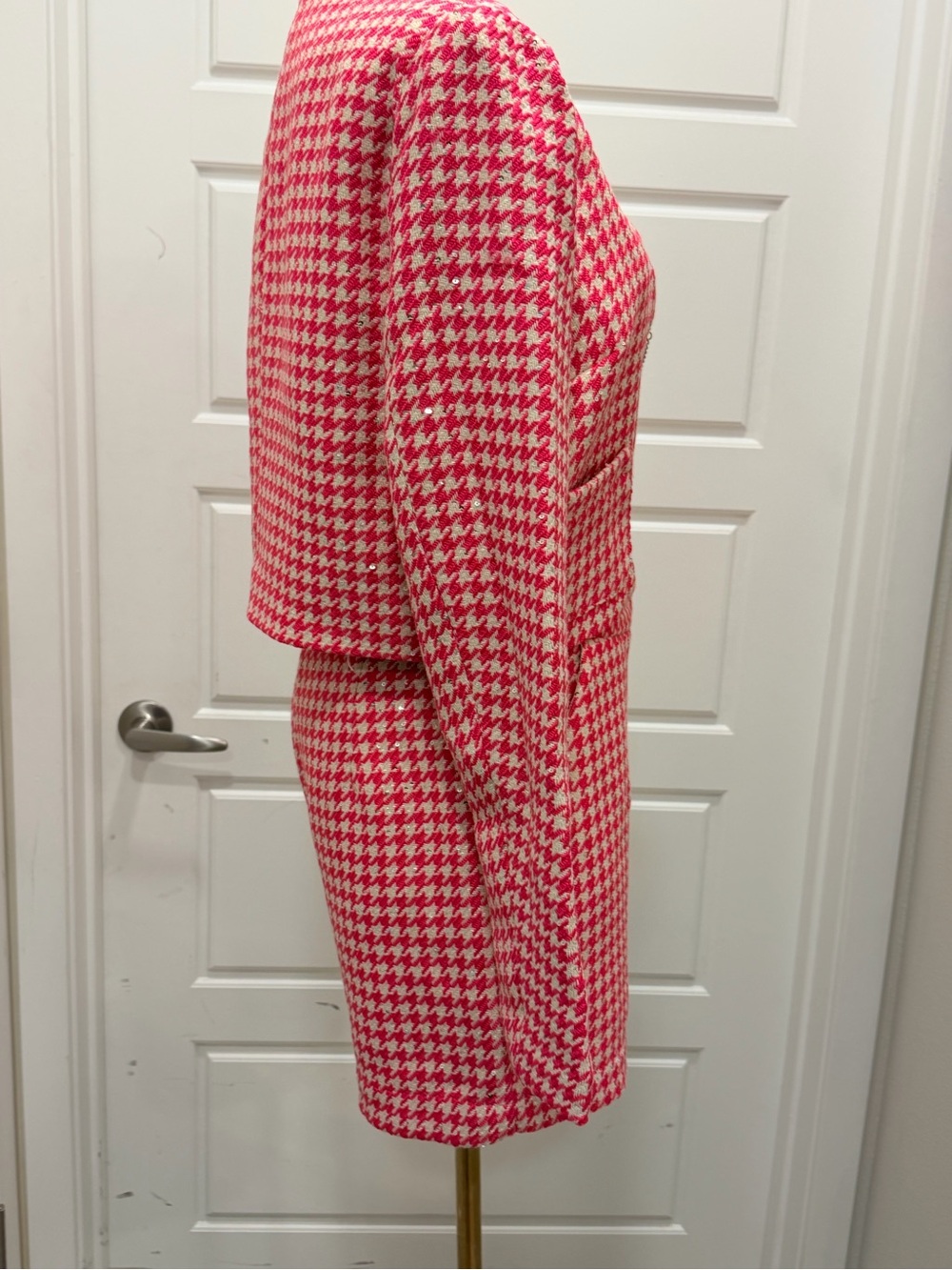 Rivir 2pc Pink/White Houndstooth Tweed Crop Blazer and Short Set - Picture 10 of 15